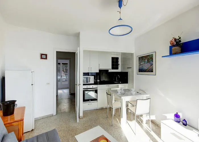 Apartment In On The Beachfront